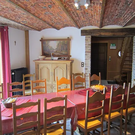 Holiday home Beautiful In Cul Des Sarts With Garden Cul-des-Sarts