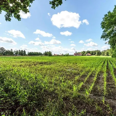 Beautiful In With Garden Сasa de vacaciones