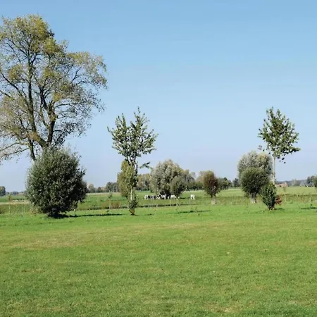 بيت للعطل Beautiful In With Garden *