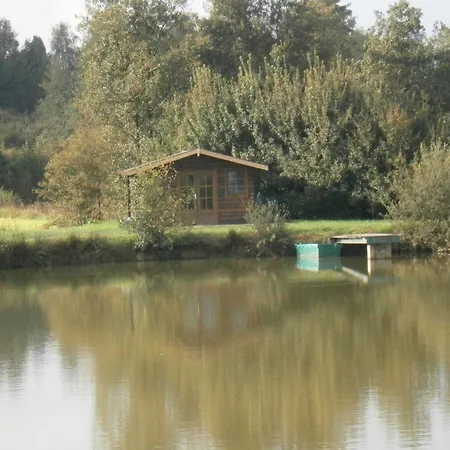 Beautiful In With Garden بيت للعطل Cul-des-Sarts