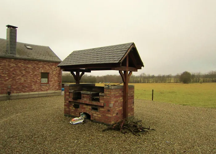 Beautiful In With Garden * Cul-des-Sarts